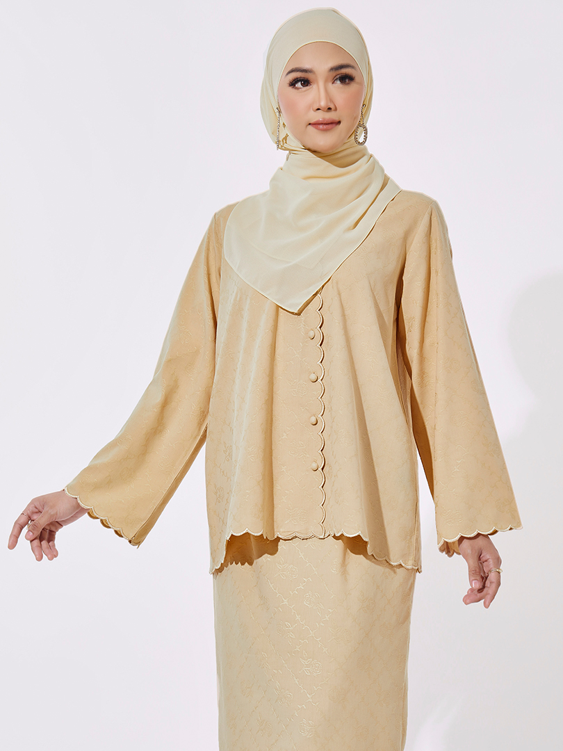 Nuryn Overlap Kurung Kedah Beige | #NAFASBARU RAYA 2024