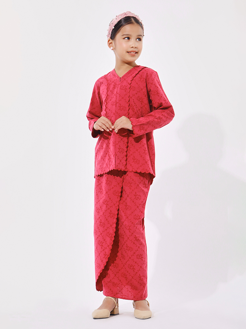 Diandra Fishtail Loose Kebaya Kids Marsala Red | #INHANNARAYA2023