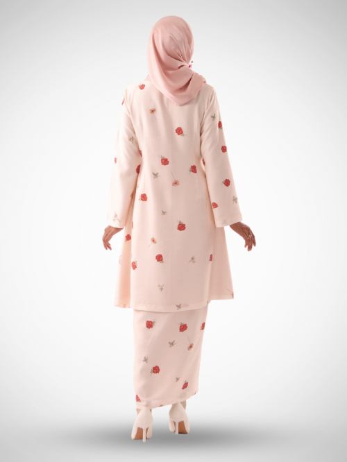 Tun Melati Kebaya Longgar Light Peach