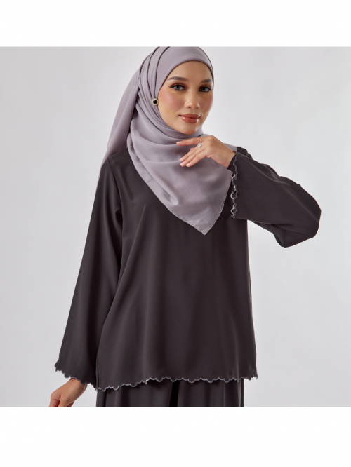 Azka Kurung Kedah Flair Black