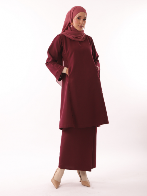 Seri Kenanga Kurung Riau Burgundy