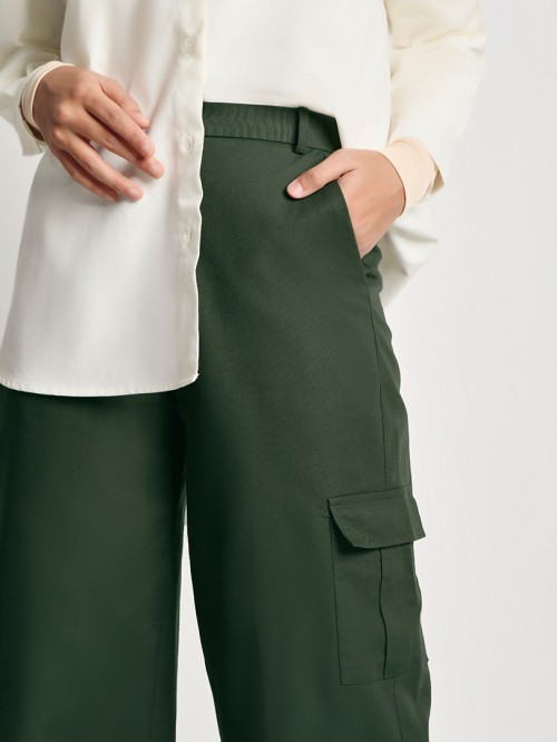 Joana Women Cotton Cargo Pants  Seaweed Green