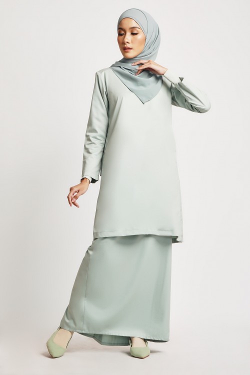 Naaila Women Cotton Modern Loose Kurung Dusty Green