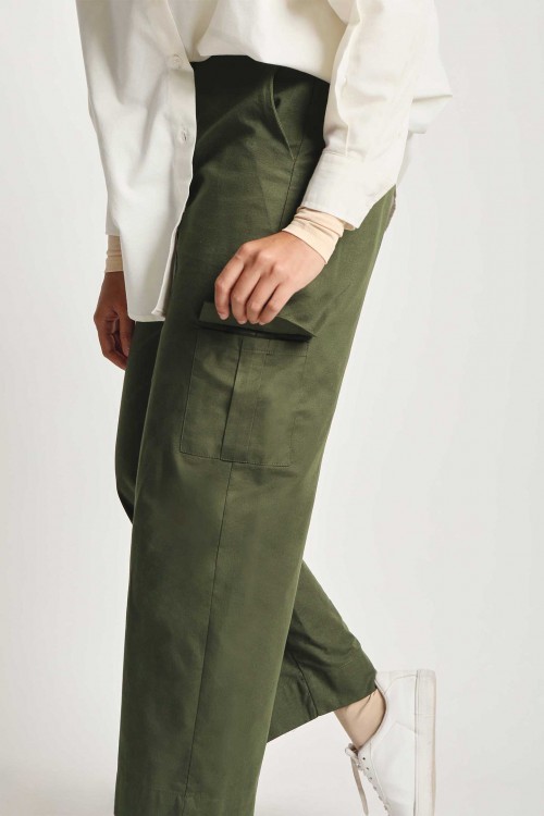 Joana Women Cotton Cargo Pants Olive Green